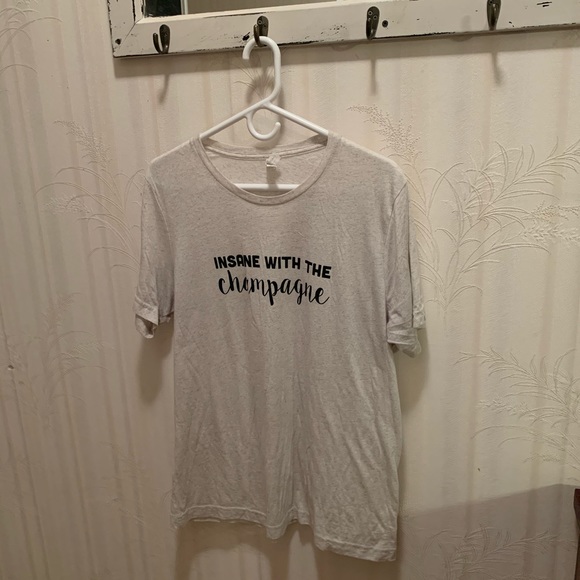 🦩🦩T-Shirt sale 3 for $15. Woman’s Graphic Tee - Picture 2 of 4